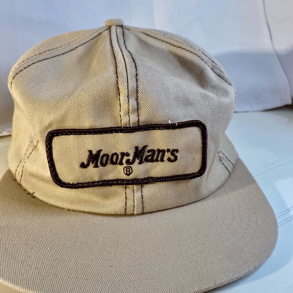Vintage MoorMan's beige SnapBack trucker hat